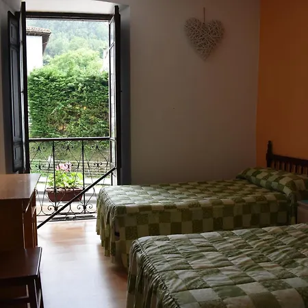 El Caserón De *